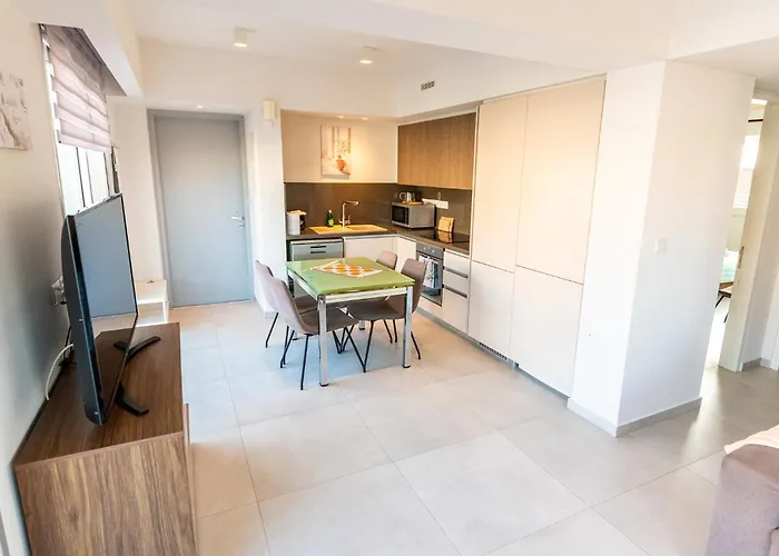 Mythical Sands 2 - E Apartament